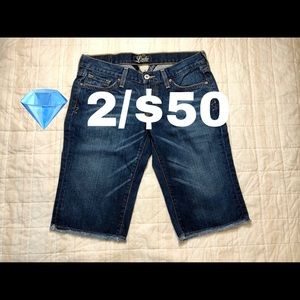 💎 Lucky Brand Zoe Crop Raw Hem Bermuda Shorts